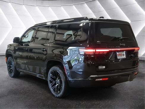 New 2026 Jeep Grand Wagoneer Limited AWD/4WD image 5