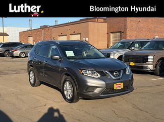 Used 2016 Nissan Rogue SV video 1