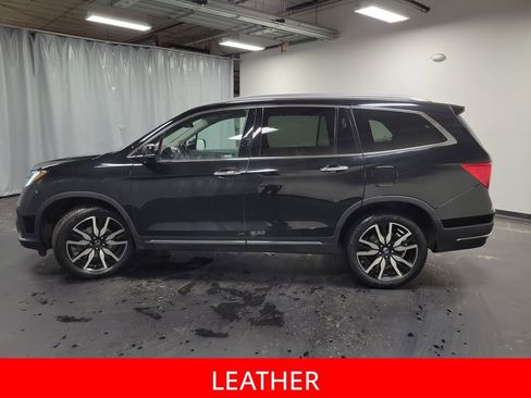 Used 2021 Honda Pilot Touring image 5