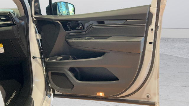 New 2027 Honda Odyssey Elite image 14