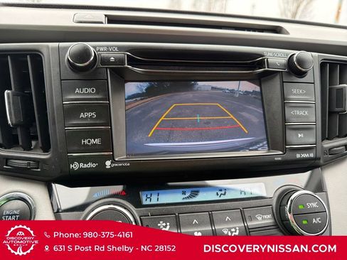 Used 2018 Toyota RAV4 XLE image 19