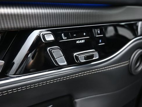 Used 2023 Jeep Grand Wagoneer Series II w/ Quick Order Packagew 28T image 13