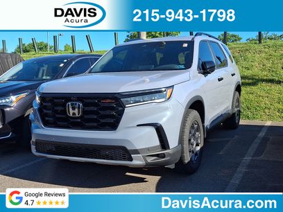 Used 2025 Honda Pilot TrailSport