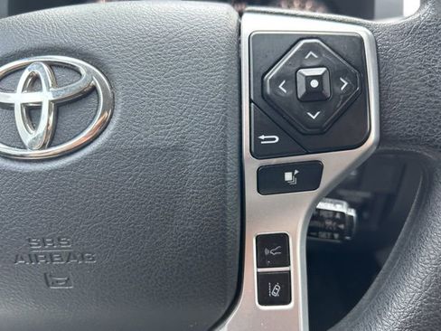 Used 2018 Toyota Tundra SR5 image 20