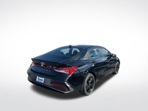 New 2026 Hyundai Elantra SEL Sport Premium FWD image 6