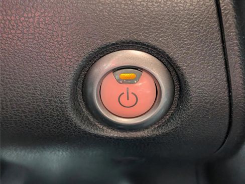 Used 2015 Nissan Leaf SL w/ Premium Package FWD image 24