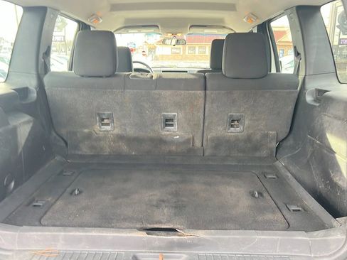 Used 2009 Jeep Liberty Sport image 7