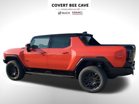 New 2025 GMC Hummer EV 2X w/ LPO, Dark Essentials Package image 6