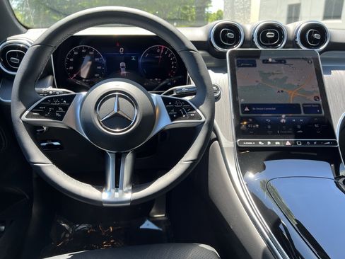 Certified 2025 Mercedes-Benz GLC 350e 4MATIC image 30