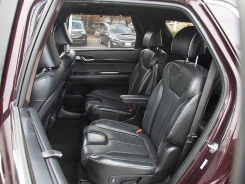 Used 2024 Hyundai Palisade Calligraphy image 23