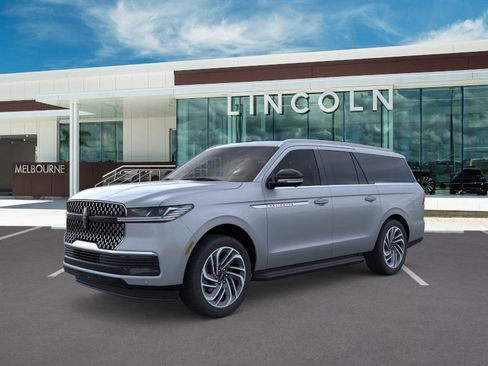 New 2026 Lincoln Navigator L Premier AWD/4WD image 1