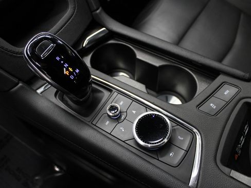 Certified 2024 Cadillac XT6 Sport w/ LPO, Floor Liner Package image 37