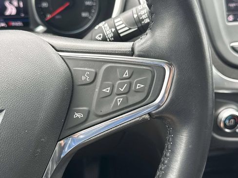 Used 2021 Chevrolet Equinox LT FWD image 23