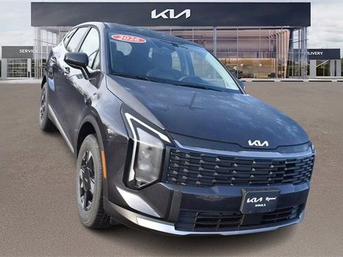 New 2026 Kia Sportage LX image 10