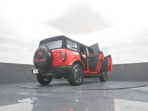 Certified 2024 Ford Bronco Outer Banks AWD/4WD image 43