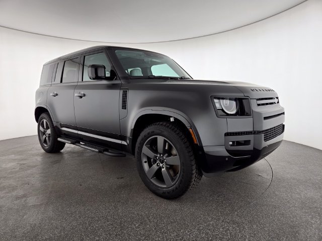 Used 2026 Land Rover Defender 110 V8 AWD/4WD image 15