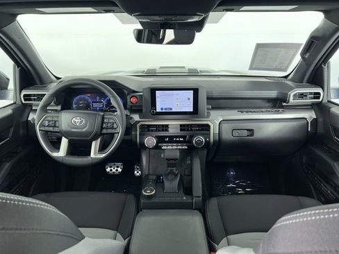 Used 2025 Toyota Tacoma TRD Sport image 20