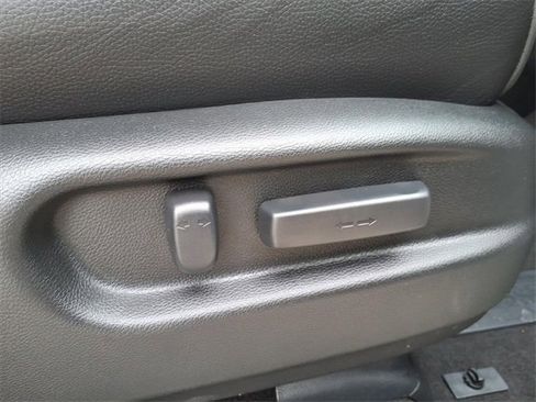 Used 2025 Honda Passport Black Edition image 7