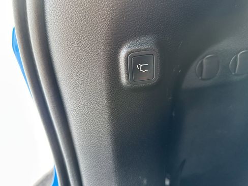 Used 2019 Jeep Cherokee Trailhawk image 15