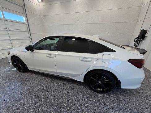 Used 2025 Honda Civic Si image 3