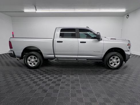 Used 2026 RAM 2500 Big Horn AWD/4WD image 8