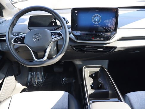 Used 2023 Volkswagen ID.4 Pro image 13