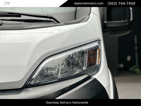 Used 2024 RAM ProMaster 2500 w/ Convenience Group image 13