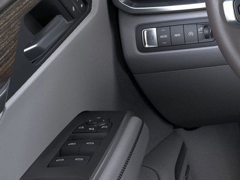 New 2026 GMC Acadia Denali w/ Super Cruise Package image 46