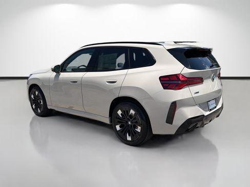New 2026 BMW X3 xDrive30i w/ Premium Package AWD/4WD image 5