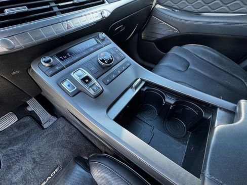 Used 2022 Hyundai Palisade Calligraphy image 31