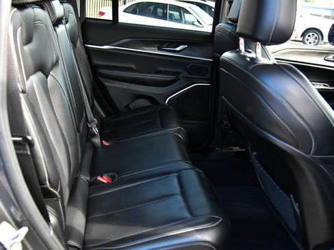 Used 2022 Jeep Grand Cherokee Limited 4xe w/ MOPAR Finishing Package AWD/4WD image 50