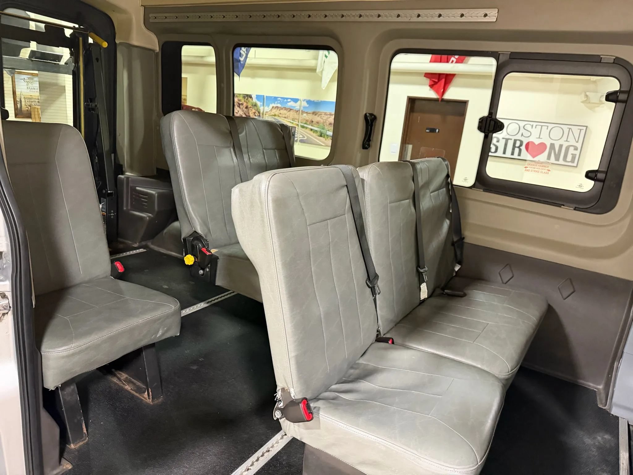 Used 2015 Ford Transit 250 148 Medium Roof RWD image 28