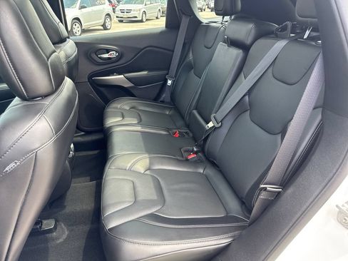 Certified 2021 Jeep Cherokee Latitude Lux 80th Anniv w/ Quick Order Package 26U 80TH AWD/4WD image 35