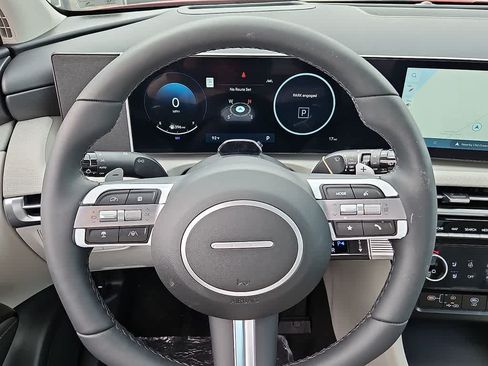 New 2026 Hyundai Tucson Limited FWD image 18