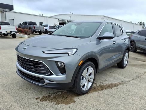 New 2026 Buick Encore GX Preferred w/ Comfort Package FWD image 3