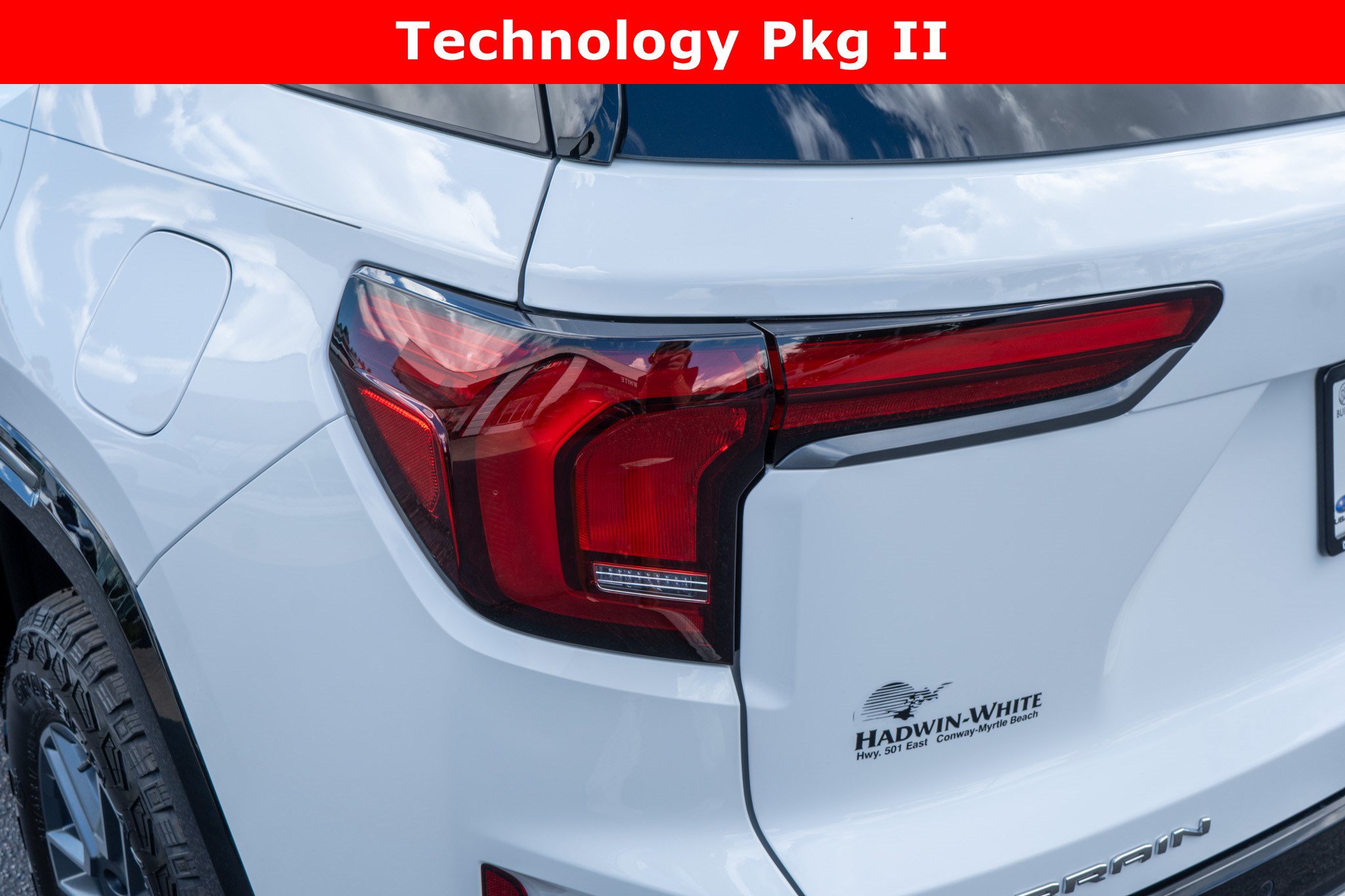 New 2027 GMC Terrain AT4 w/ Convenience Package III AWD/4WD image 10