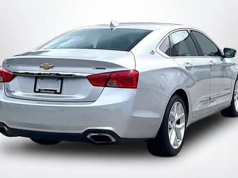 Used 2019 Chevrolet Impala Premier FWD image 5