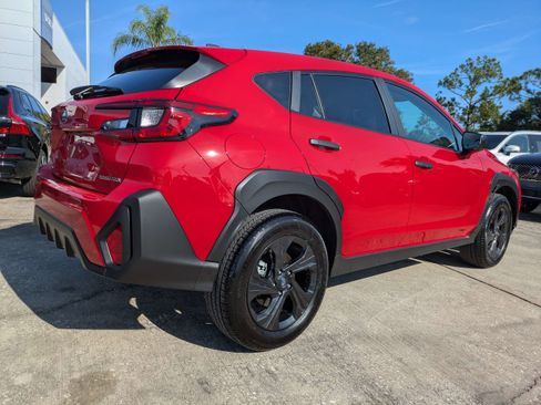 Certified 2025 Subaru Crosstrek 2.0i image 4