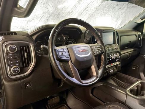 Used 2023 GMC Sierra 2500 AT4 w/ AT4 Preferred Package AWD/4WD image 8