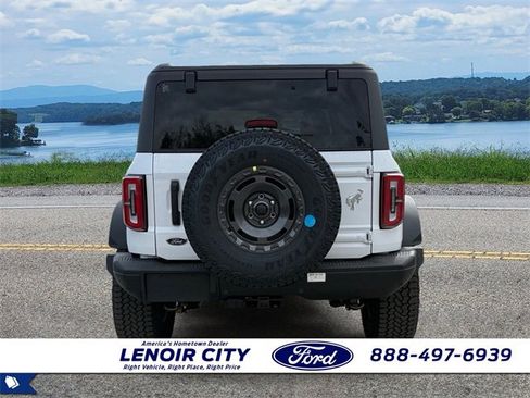 New 2025 Ford Bronco Badlands w/ Sasquatch Package image 6