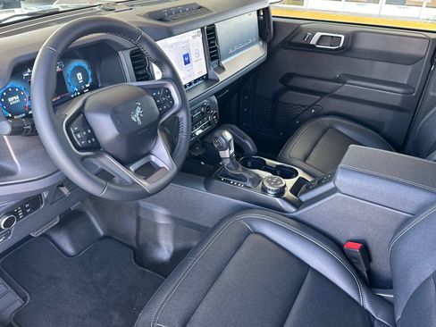 New 2026 Ford Bronco Big Bend w/ Black Diamond Package AWD/4WD image 9