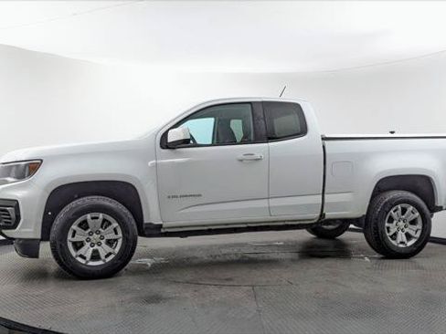 Used 2022 Chevrolet Colorado LT w/ Fleet Safety Package RWD image 3