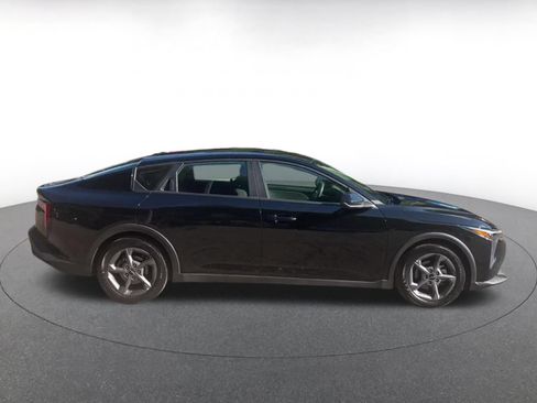 Used 2025 Kia K4 FWD image 16