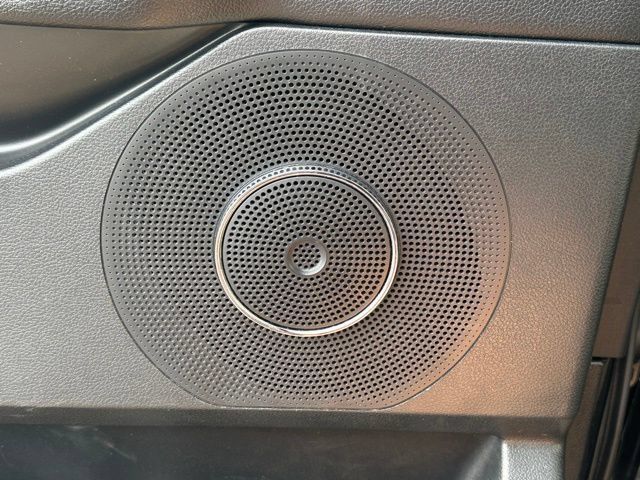 Used 2021 Ford Expedition XLT AWD/4WD image 22