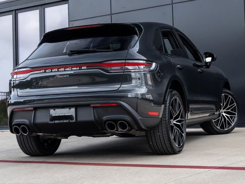 New 2026 Porsche Macan image 11