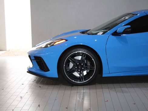 Used 2024 Chevrolet Corvette Stingray Premium Cpe w/ Z51 Performance Package image 4