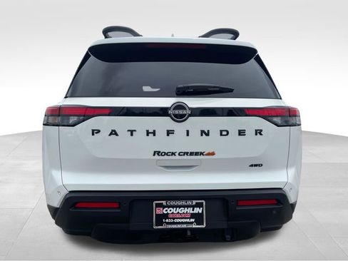 Used 2024 Nissan Pathfinder Rock Creek AWD/4WD image 4