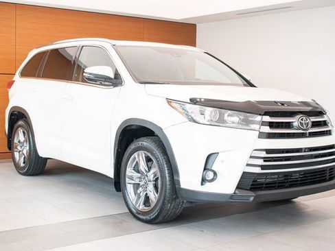 Used 2019 Toyota Highlander Limited AWD/4WD image 5