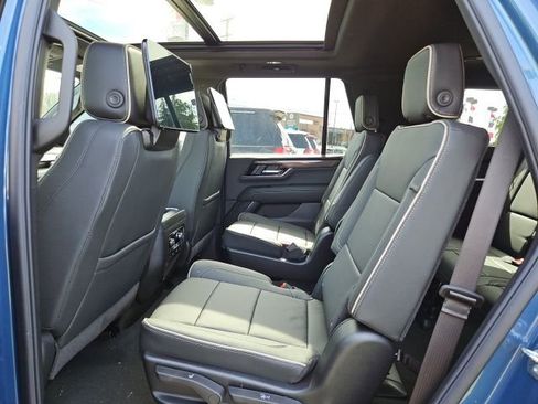 New 2026 GMC Yukon Elevation image 15