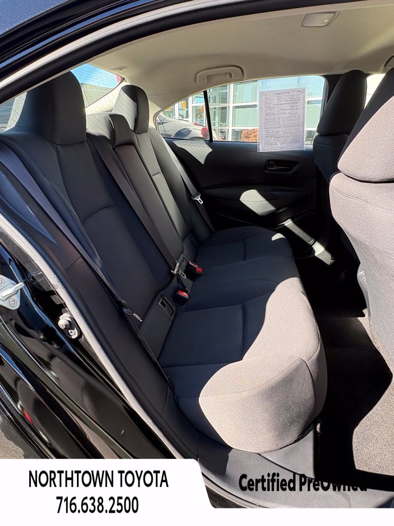 Used 2023 Toyota Corolla LE w/ Carpet Mat Package (TMS) FWD image 10